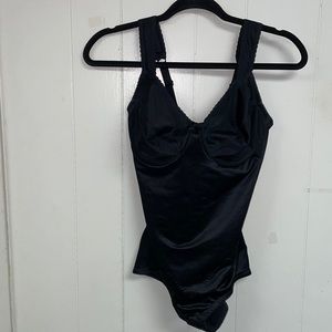 Cabernet Shape Wear / Bra
